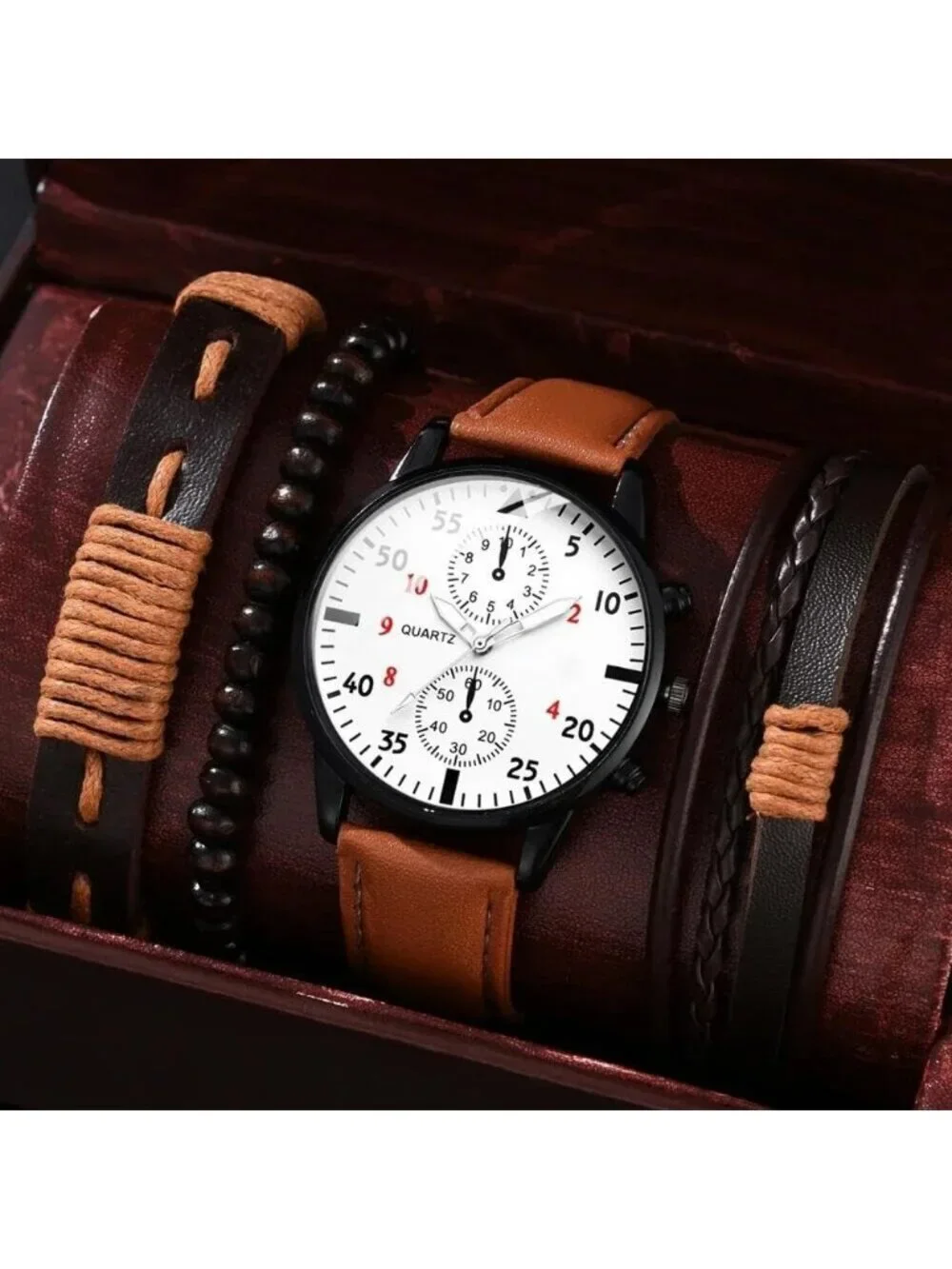 Men's Brown And White Analog Quartz Leather Strap Casual Chronograph Wrist Watch
